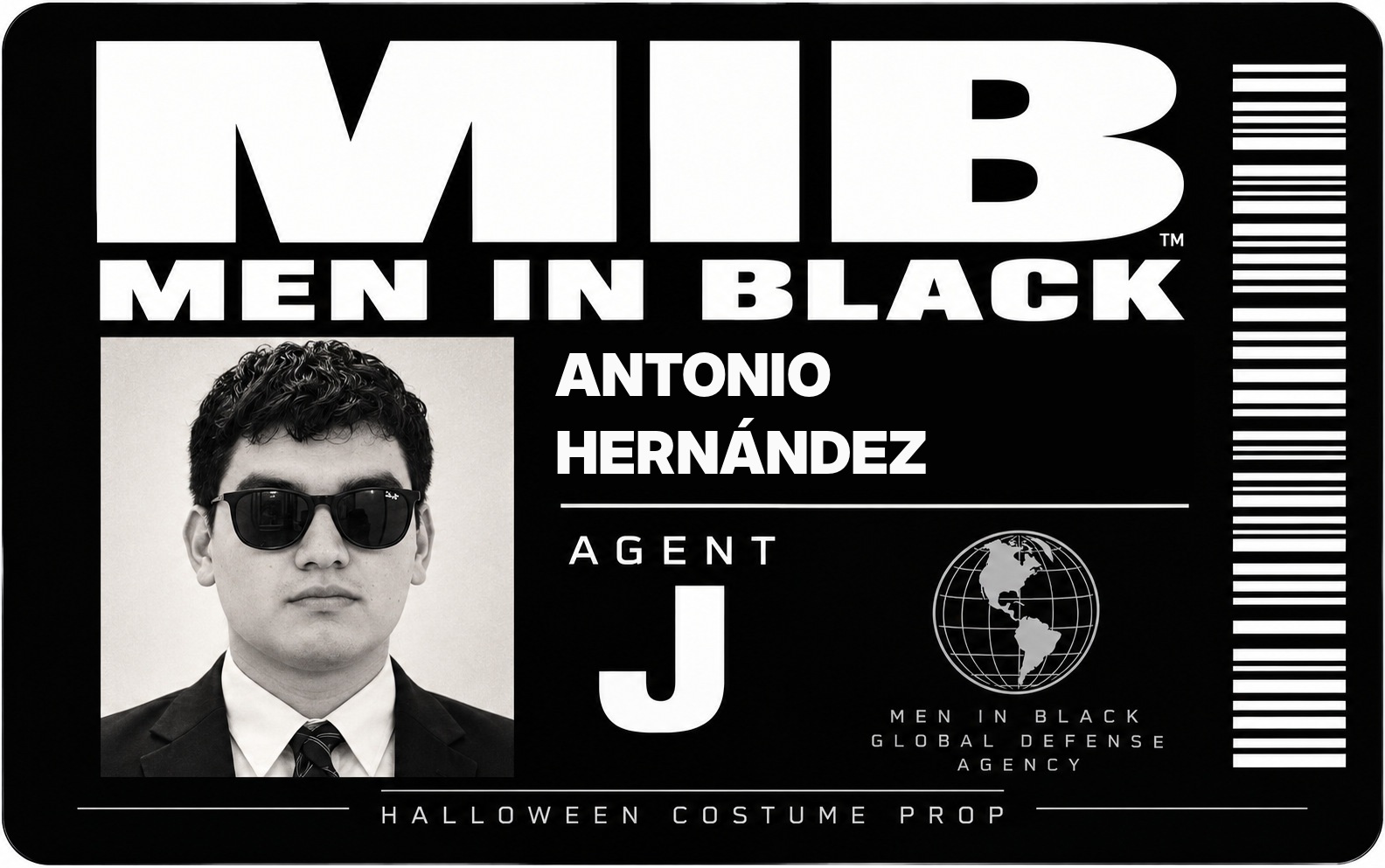 Tarjeta negra ficticia para Halloween de Hombres de Negro: Agente J, Antonio Hernández
